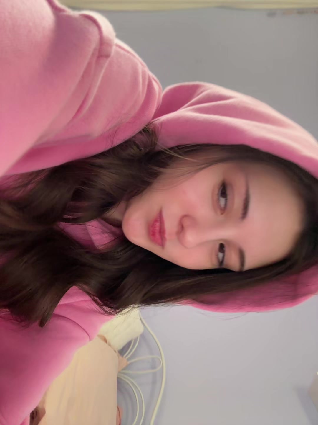 @🎀~ 𝑳𝒊𝒗𝒗𝒚 ~🎀