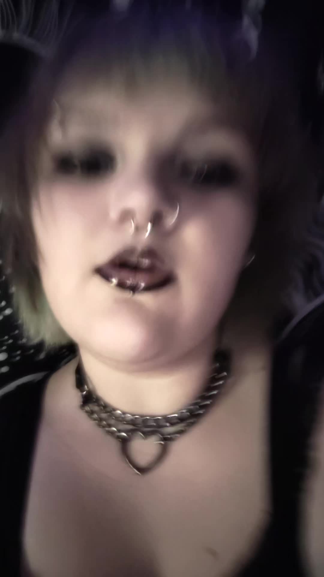 @x_livingdeadghoul_x