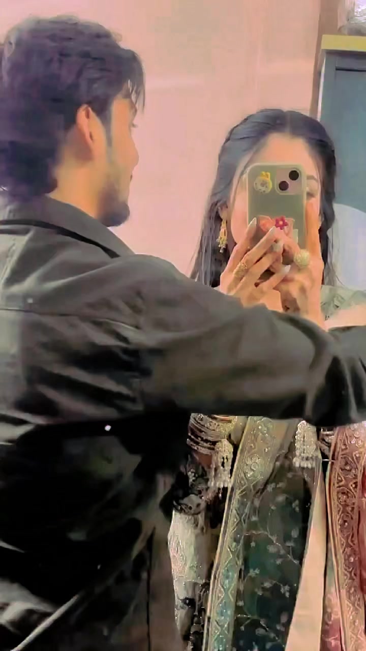 @Couple Video1
