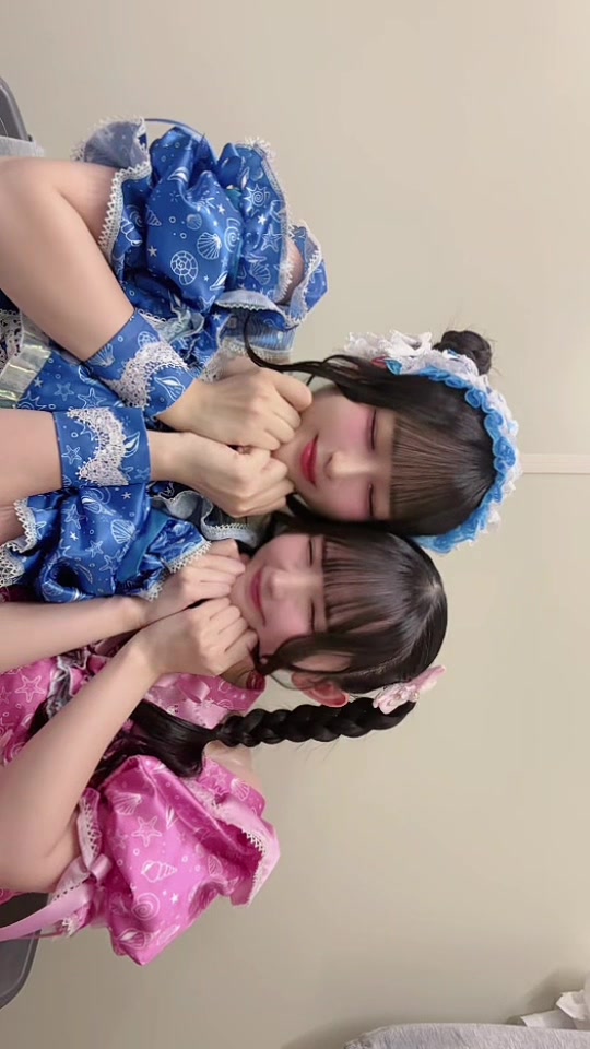 @澪織にいな