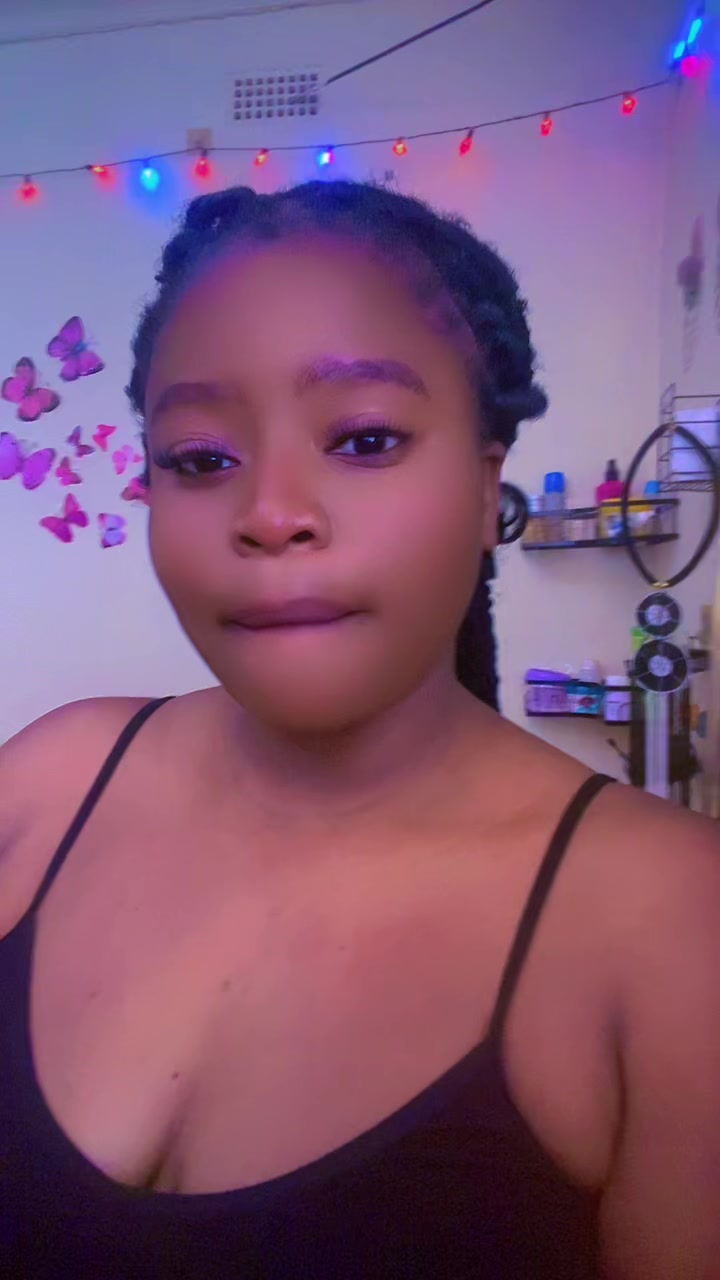 @Usher03
