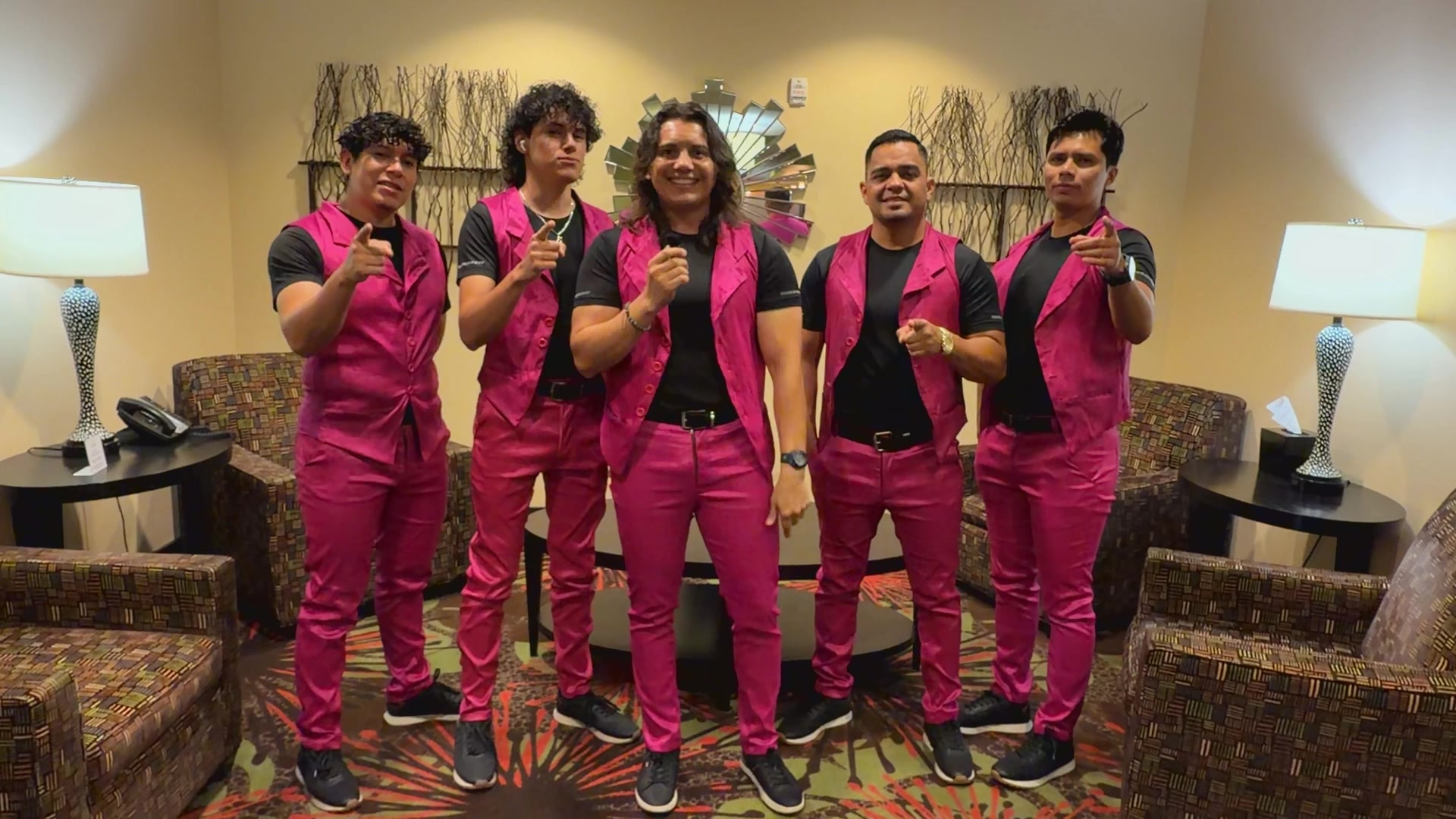 @Grupo Yahari