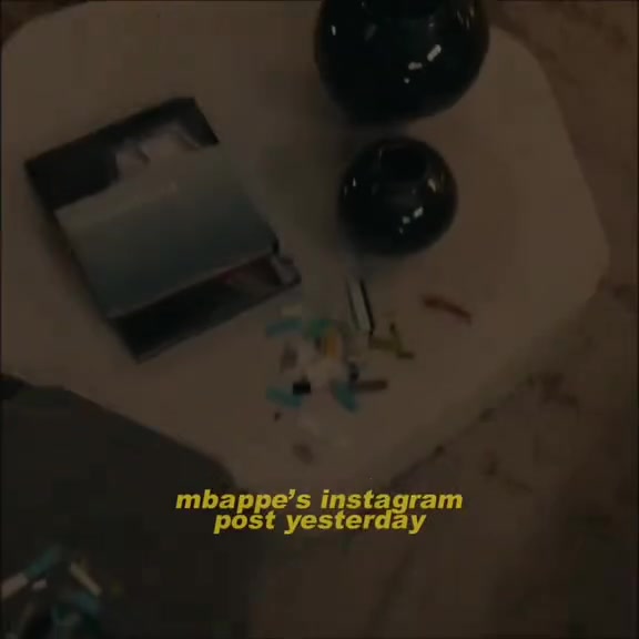 @UR&bull;Cristaino