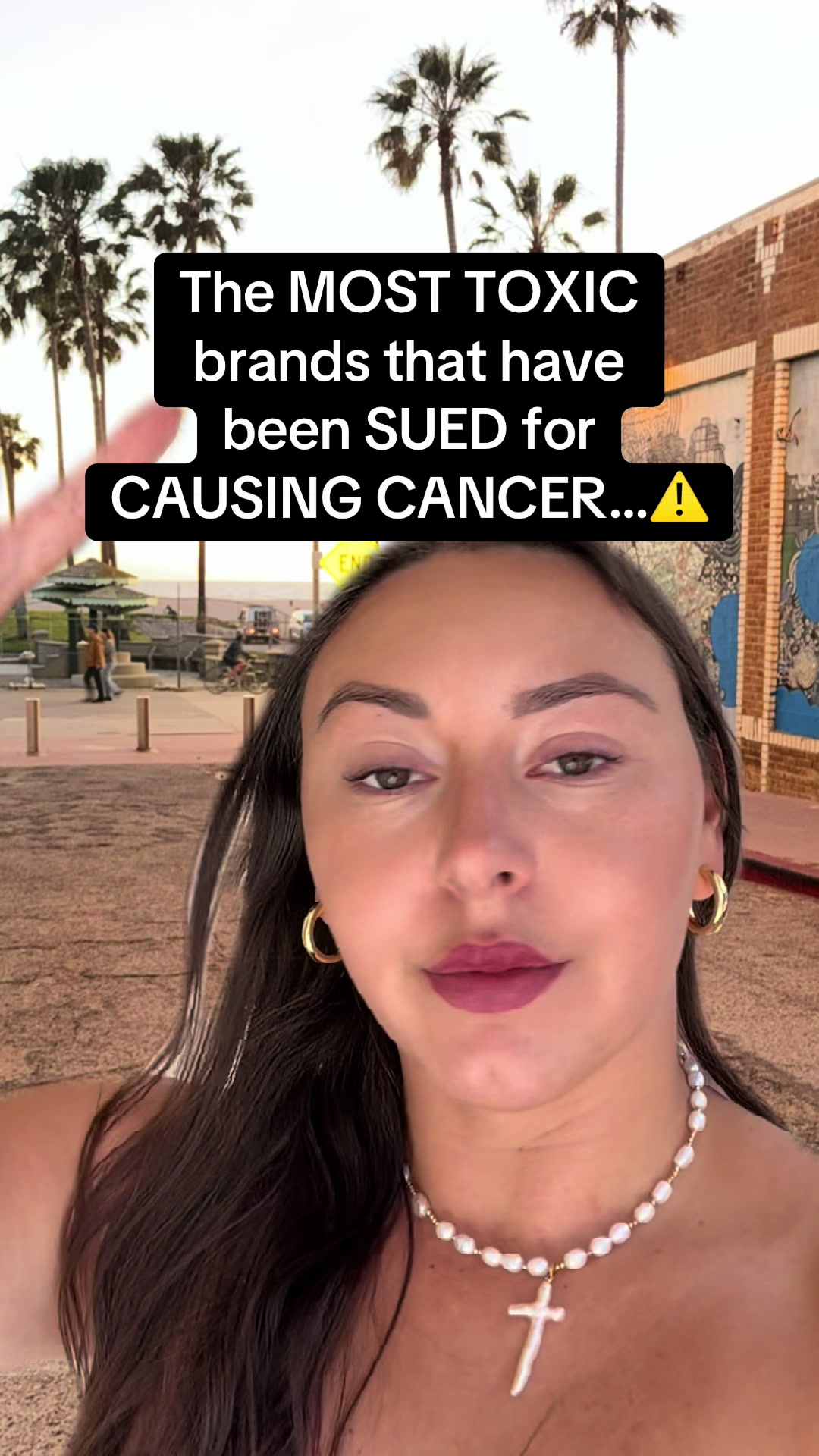 @reviewswithsamii