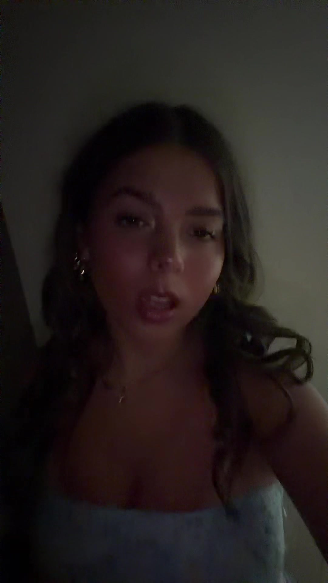 @carly