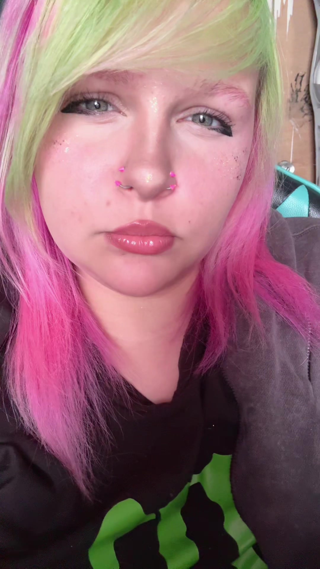 @literally.just.a.alien