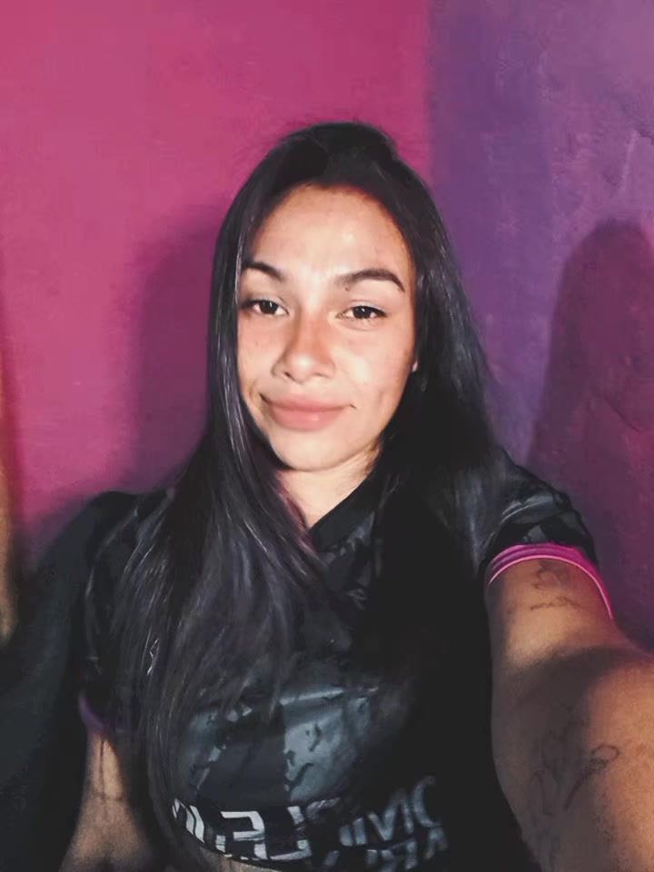 @Romii Flores