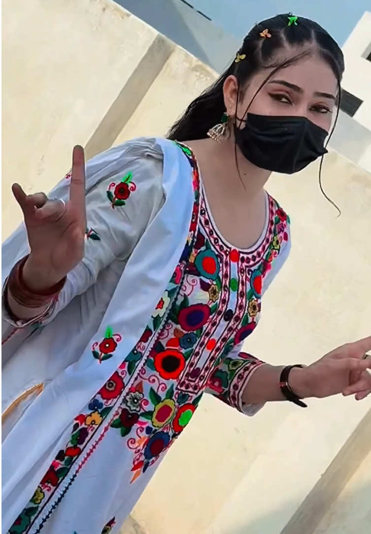 @Cute_LAiBA ๐