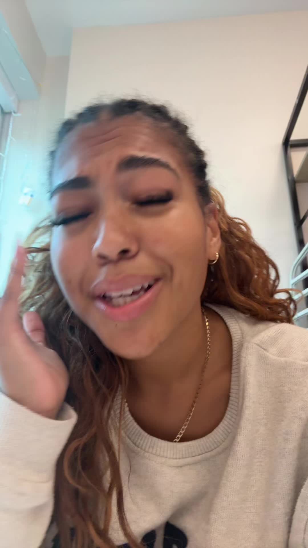 @😬💋