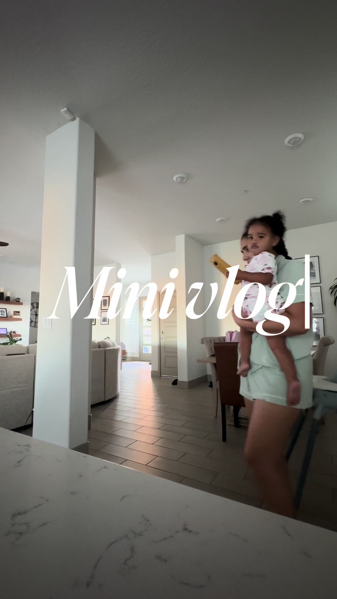 @Maddie | girl mama | RRT