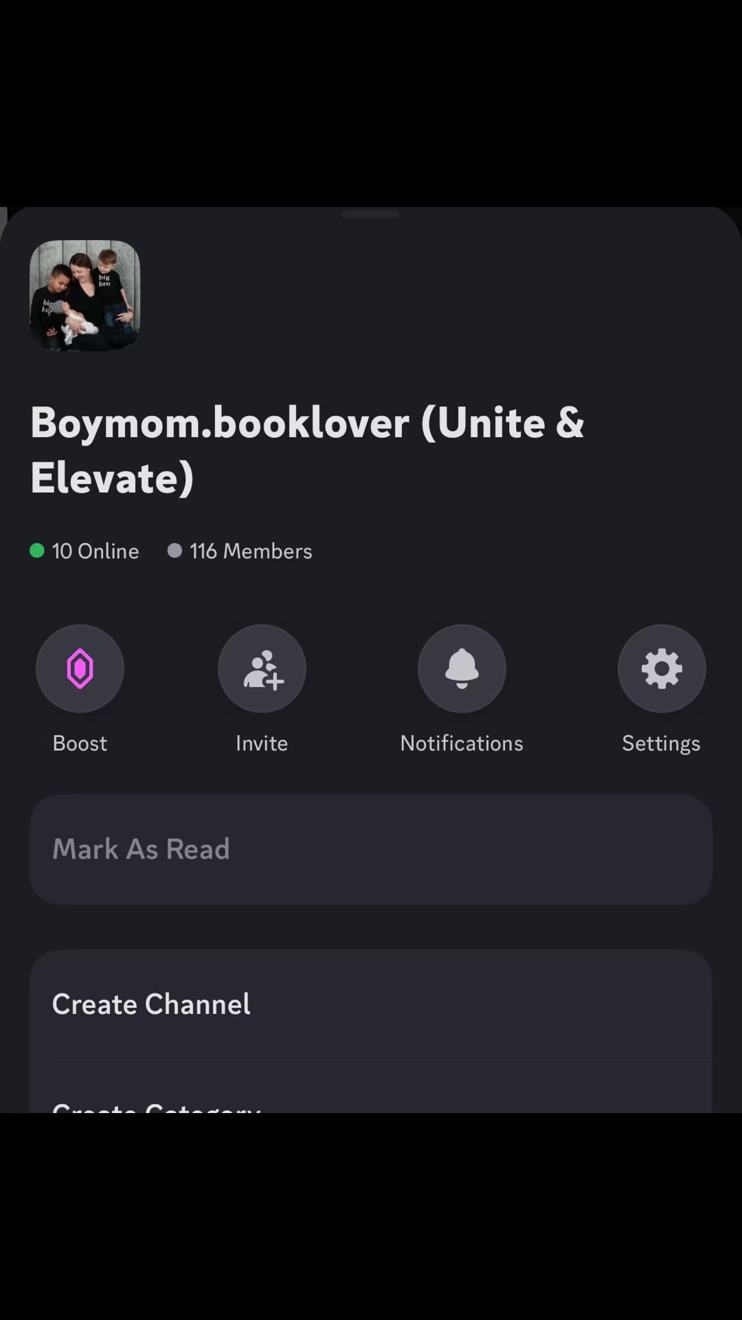 @boymom.booklover