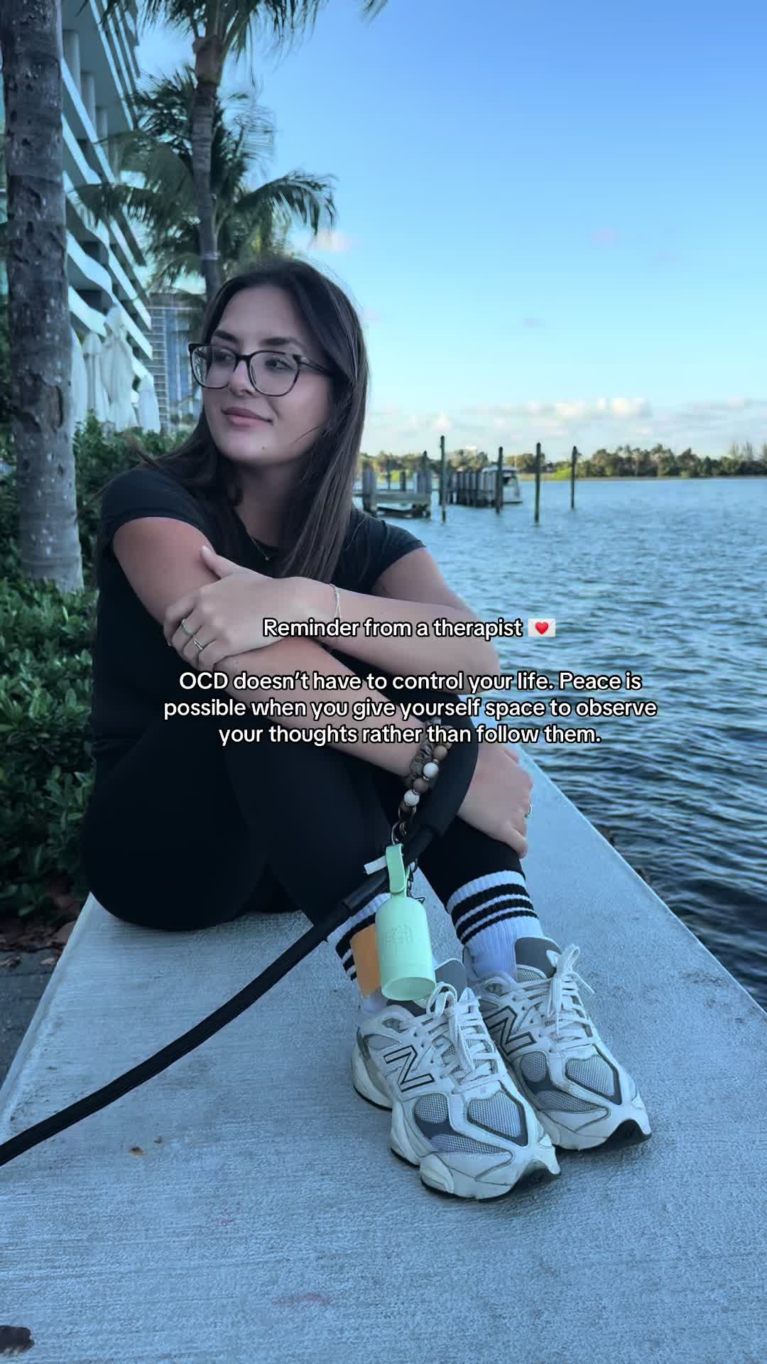@Lauren | Therapist, LCSW