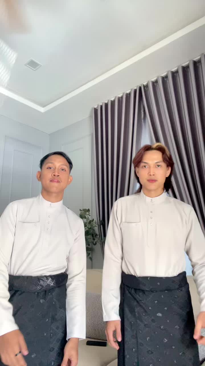 @乙 ㄩ 卄 丹 工 尺 ㄚ