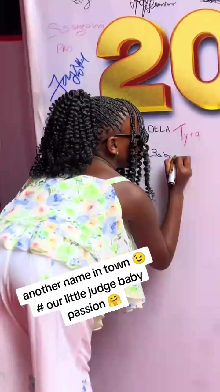 @UGANDAN ZUCHU 🦁🦁