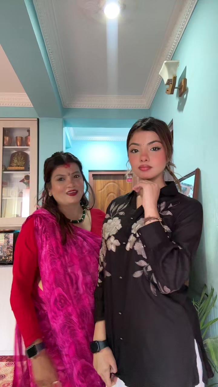 @Saru neupane❤️😘