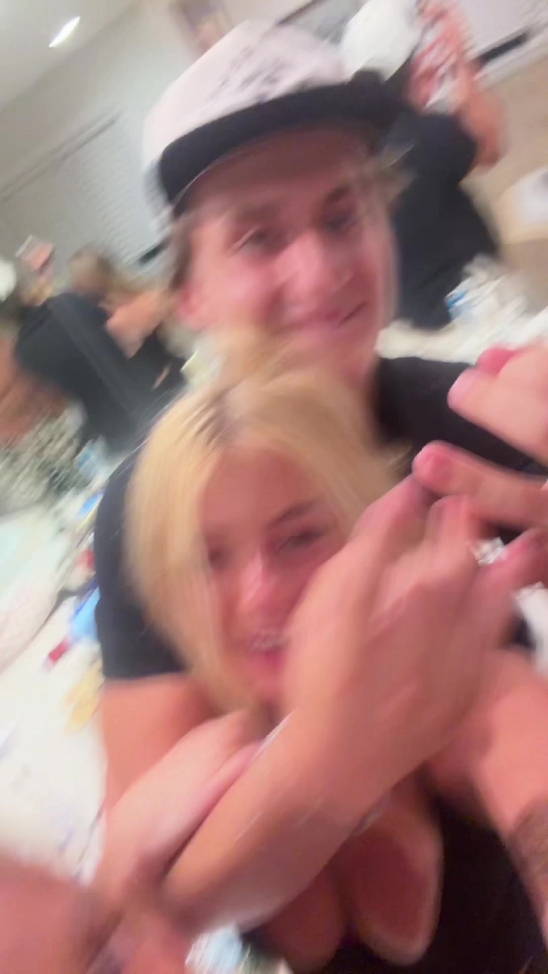 @Kyyy