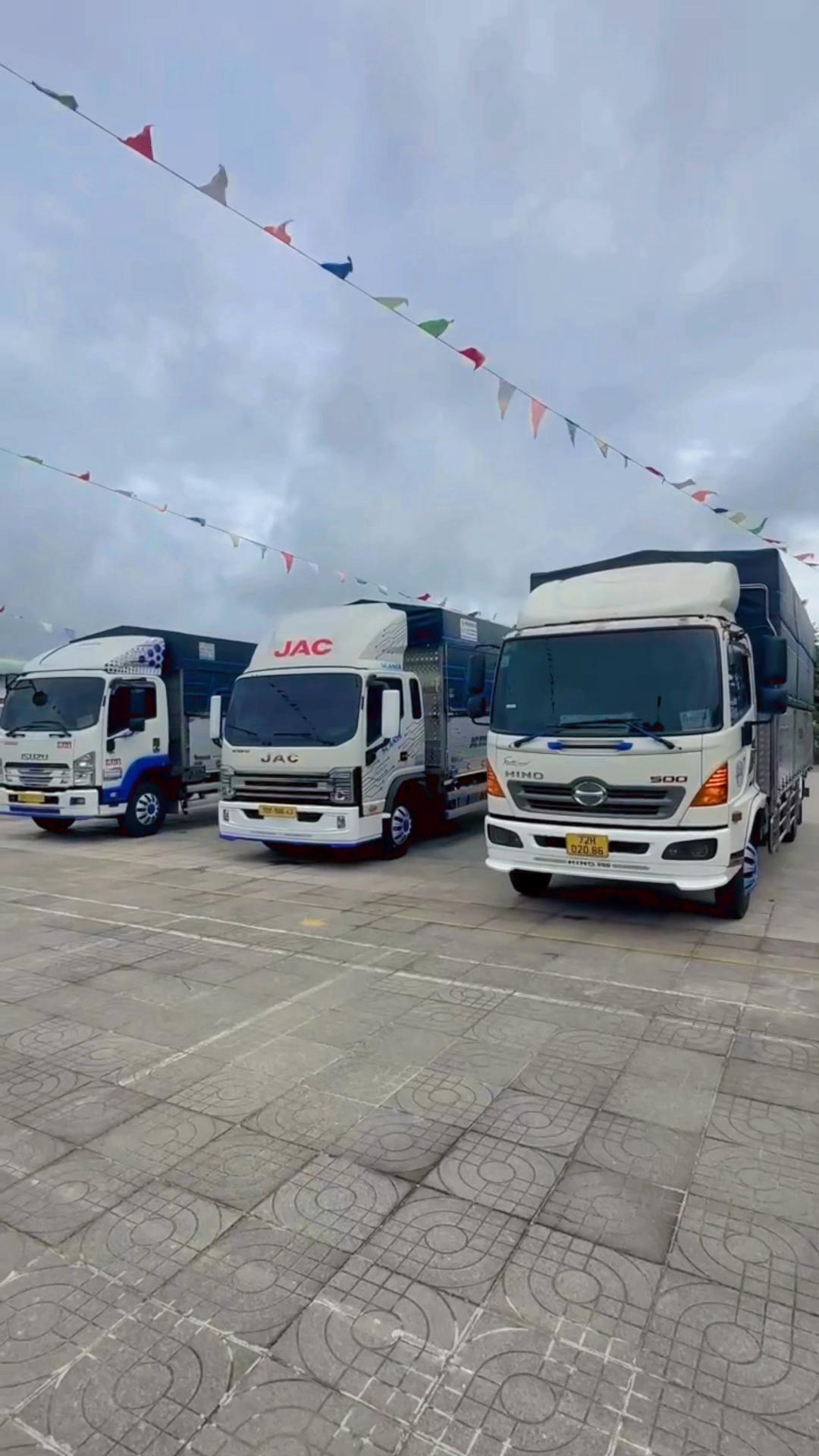 @Hoàng Hưng Xe Tải