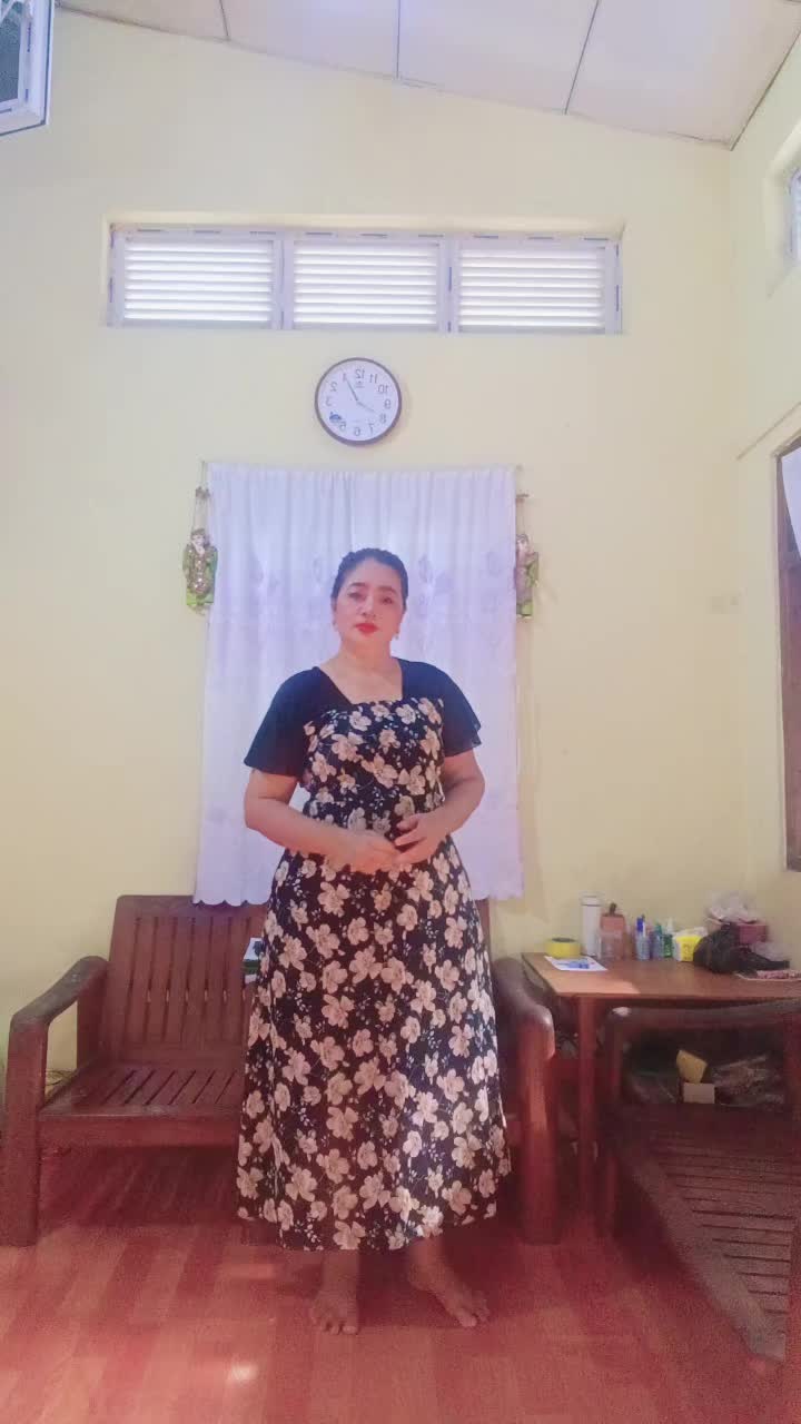 @Sandar_Thein_Official