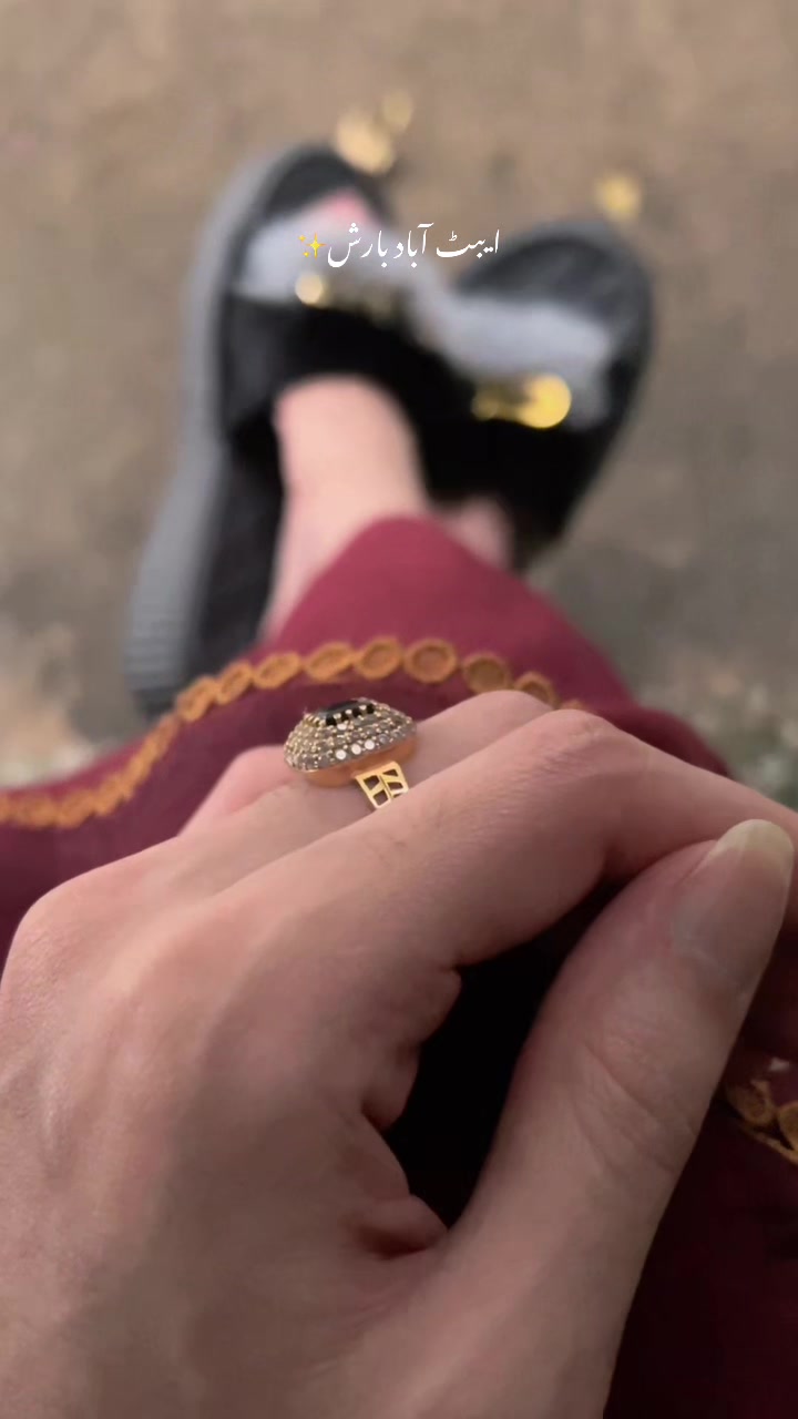 @👑