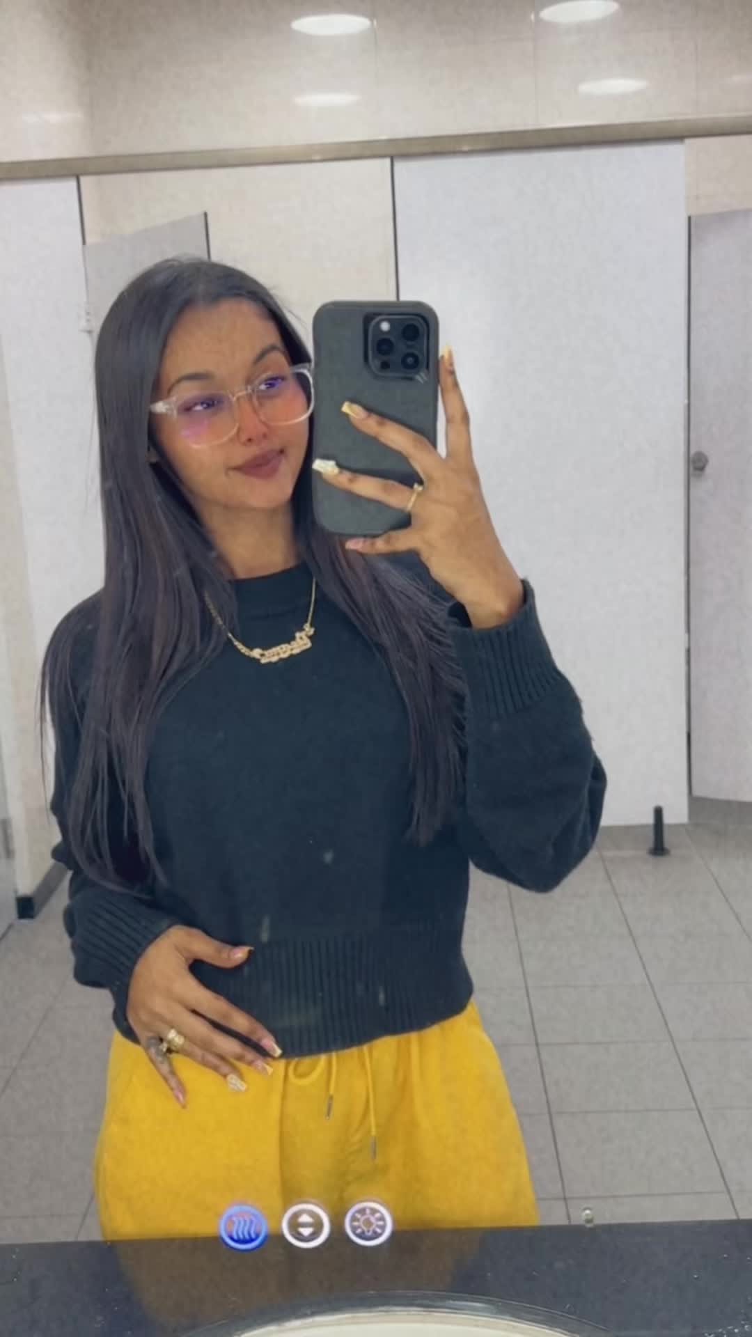 @ᵗⁱⁿᵃ ♡