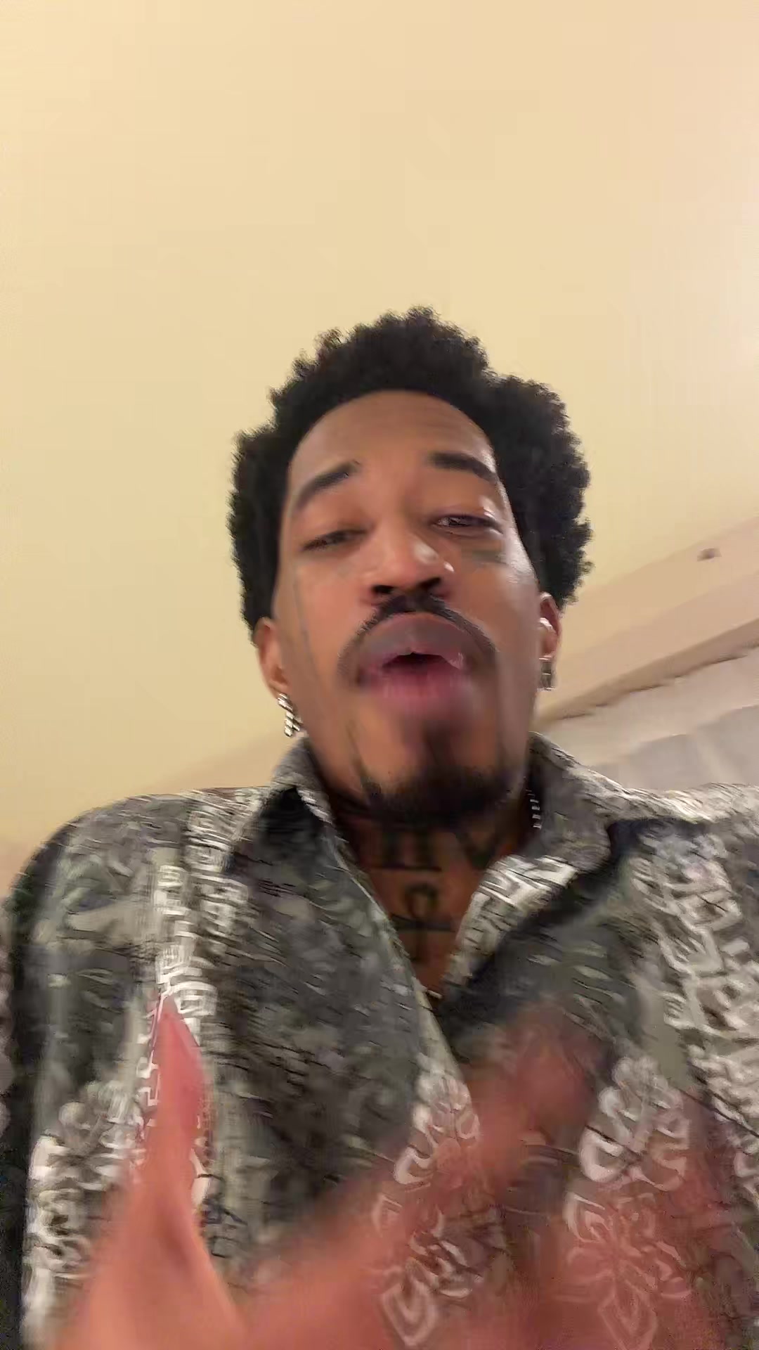 @Gvlli3