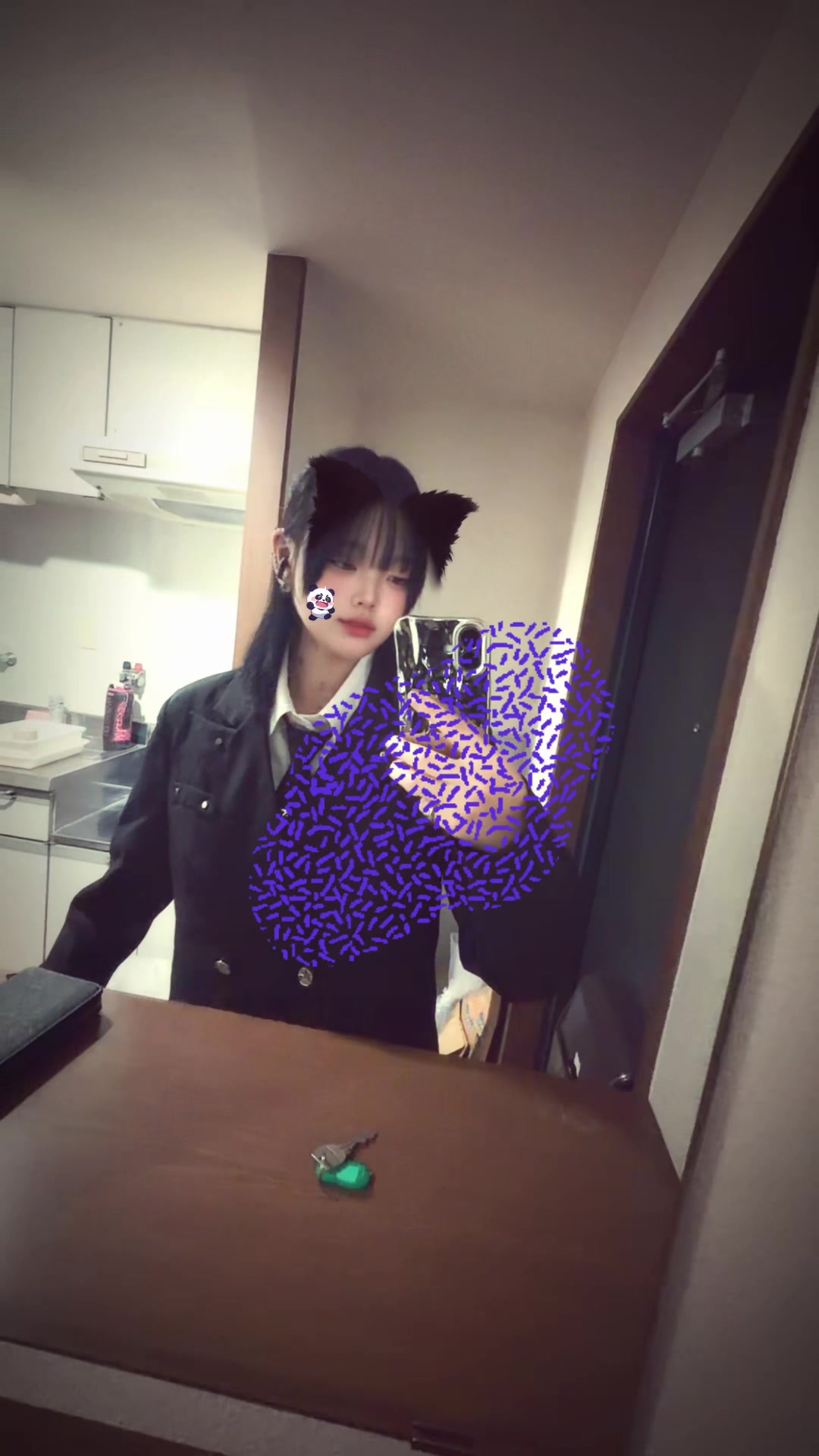 @クロ