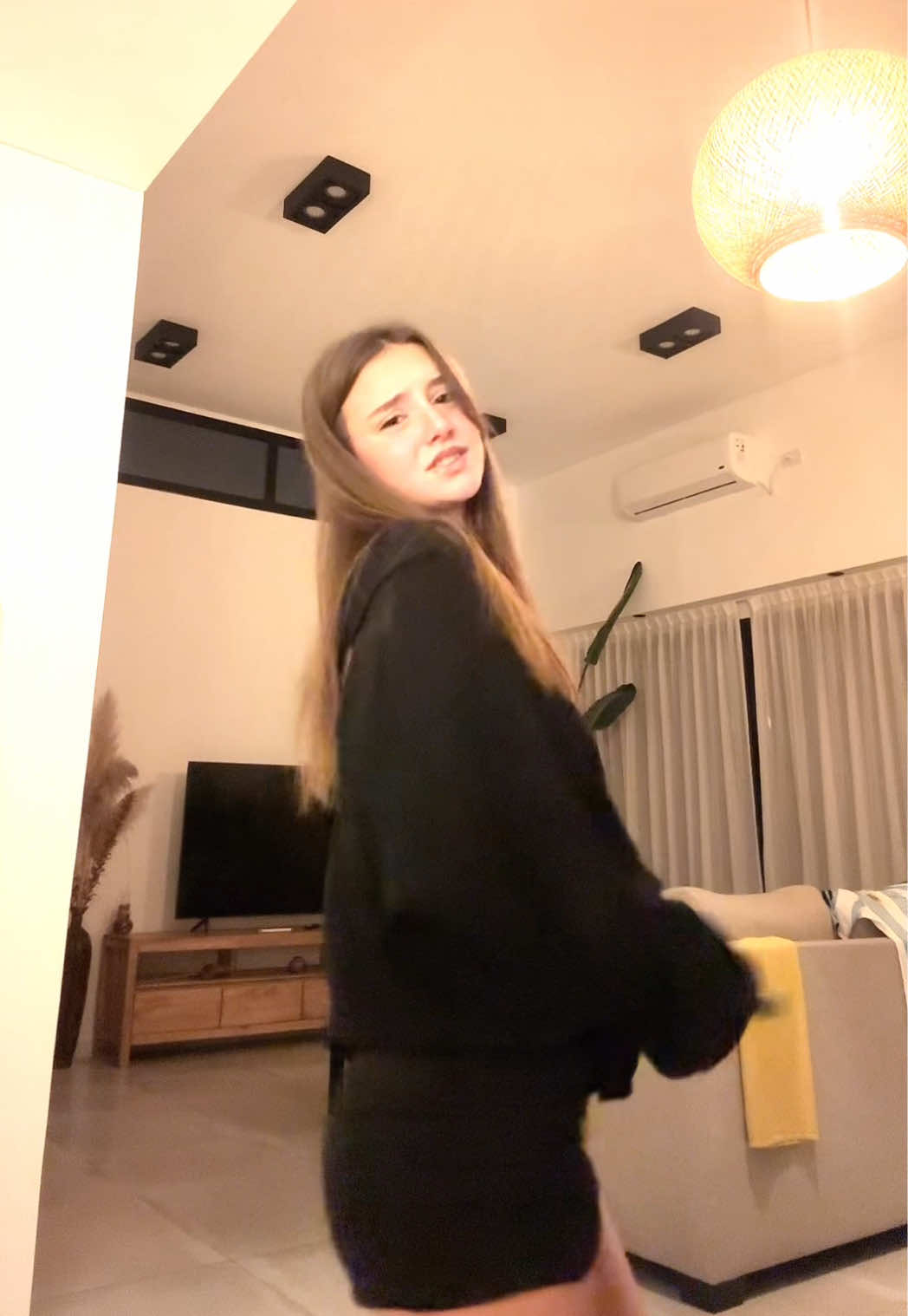 @julia