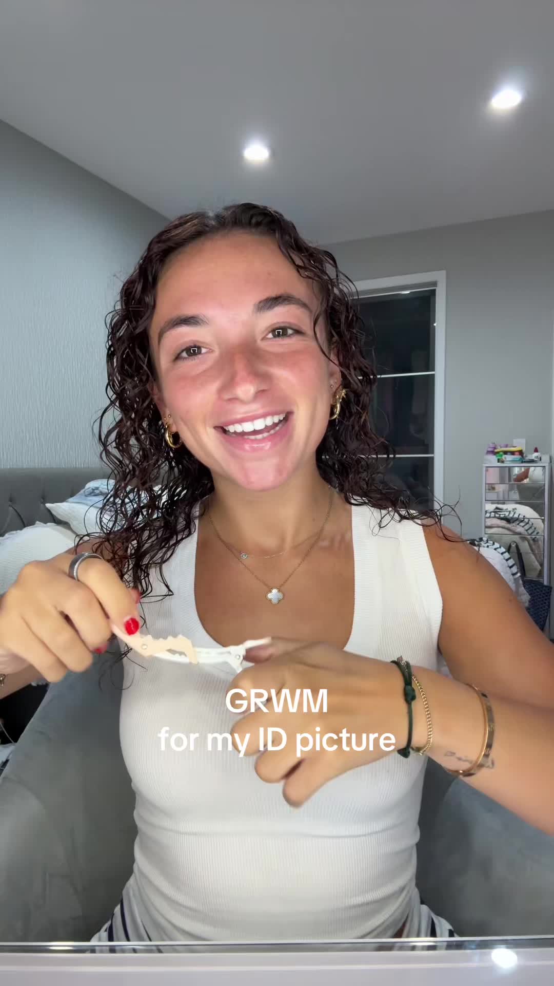 @Alexis
