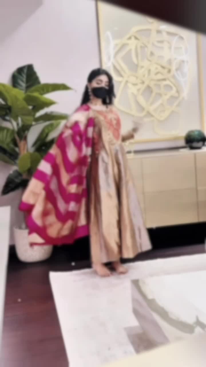 @user26618783129