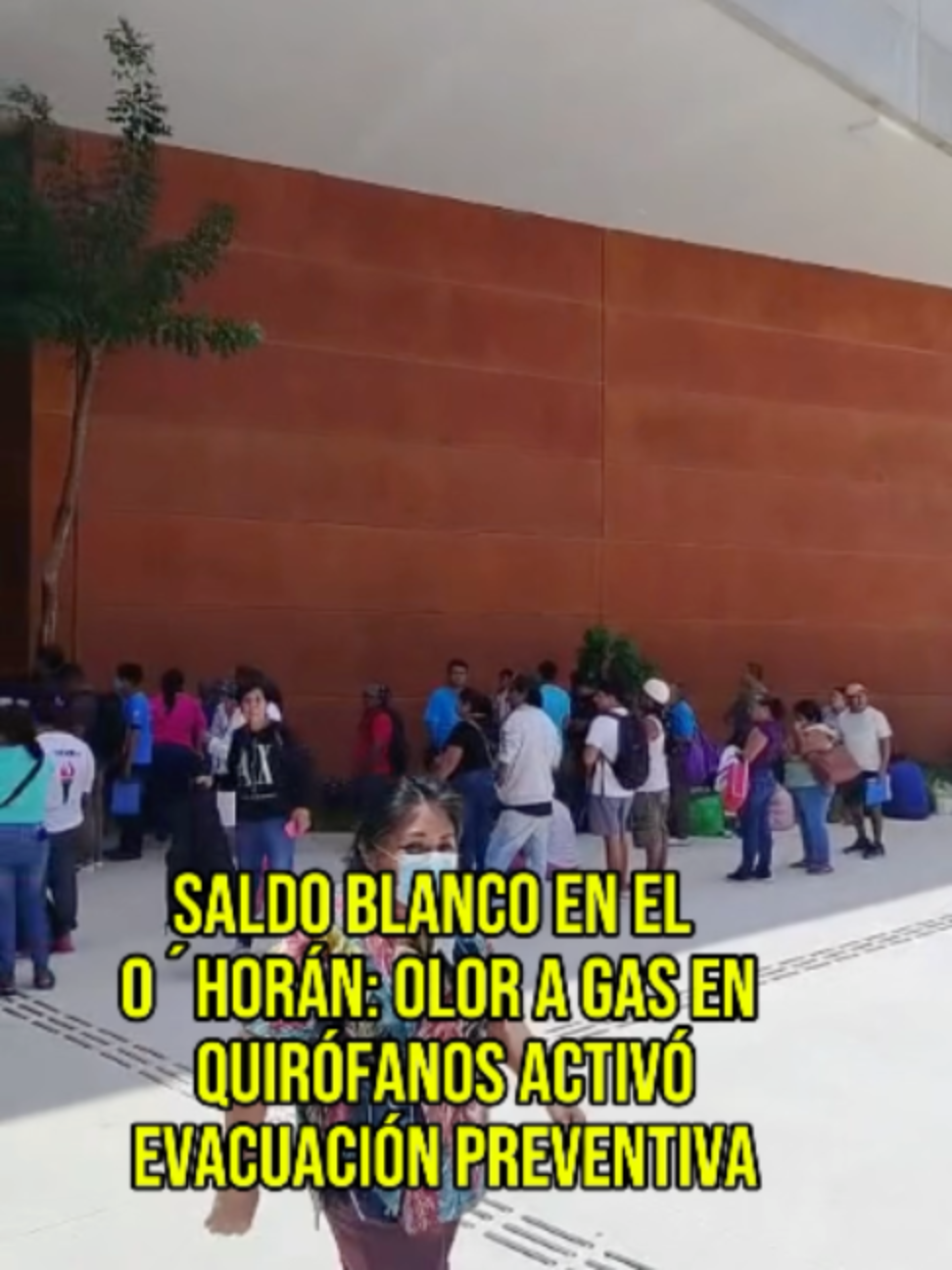 @Con Acento