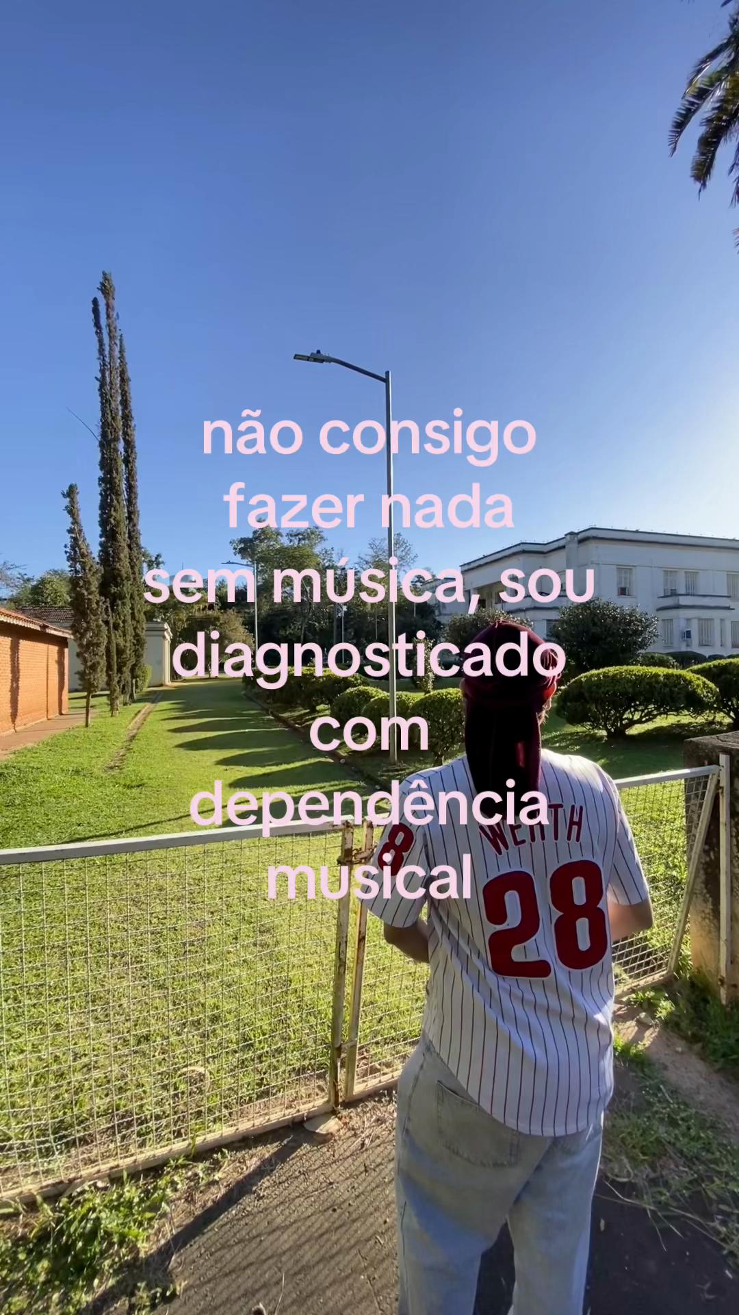 @Leozeritos