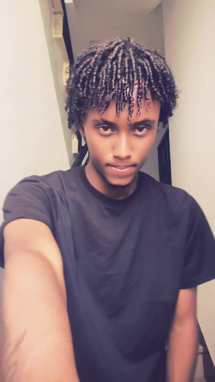 @ዑመተ ቀሽቲ🧞♂️🥤🤴