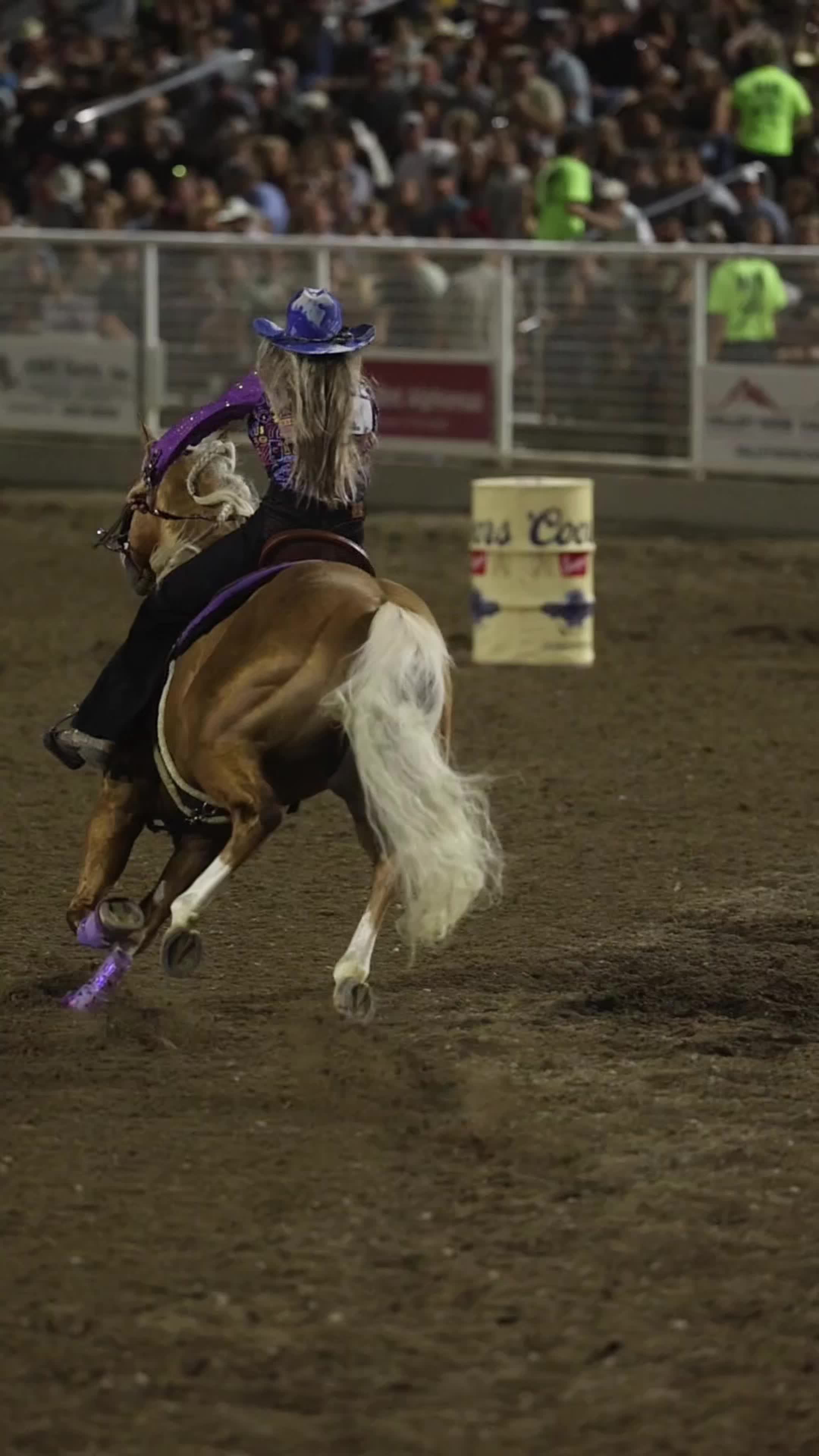 @Red Hot Running Horses