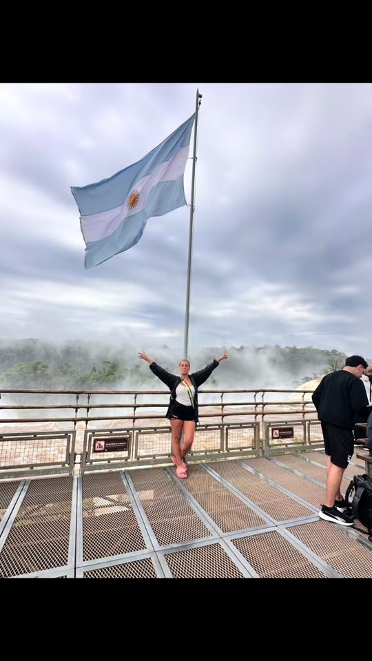 @nadiadicello27