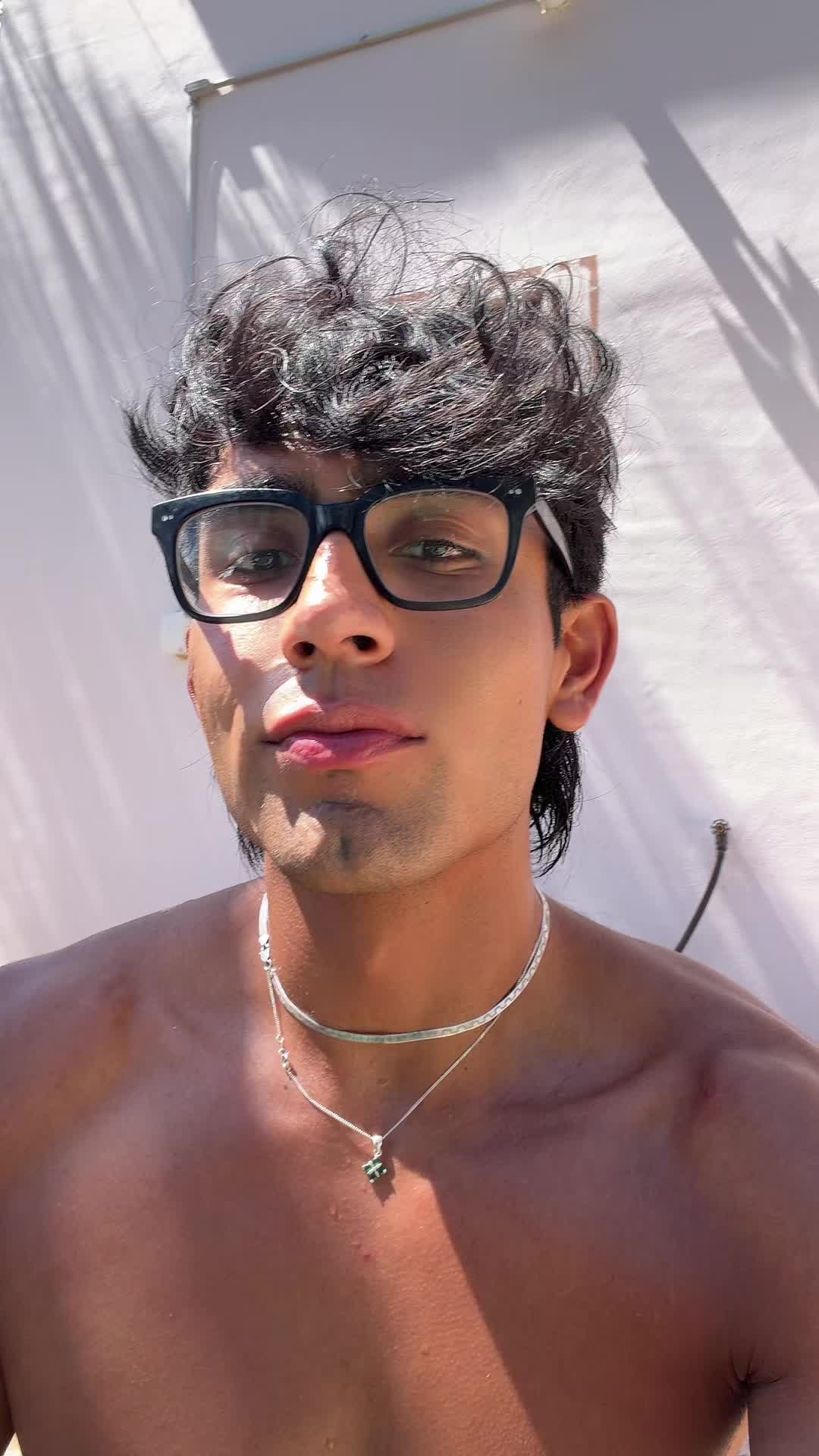 @nico