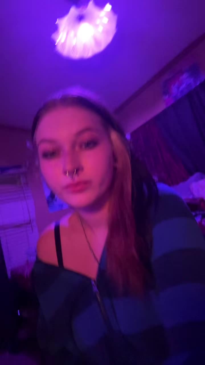 @Hailiejane