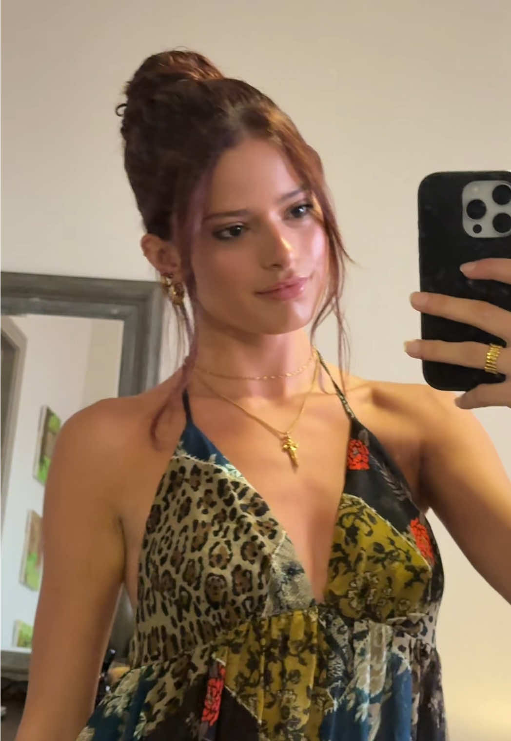 @Isabella