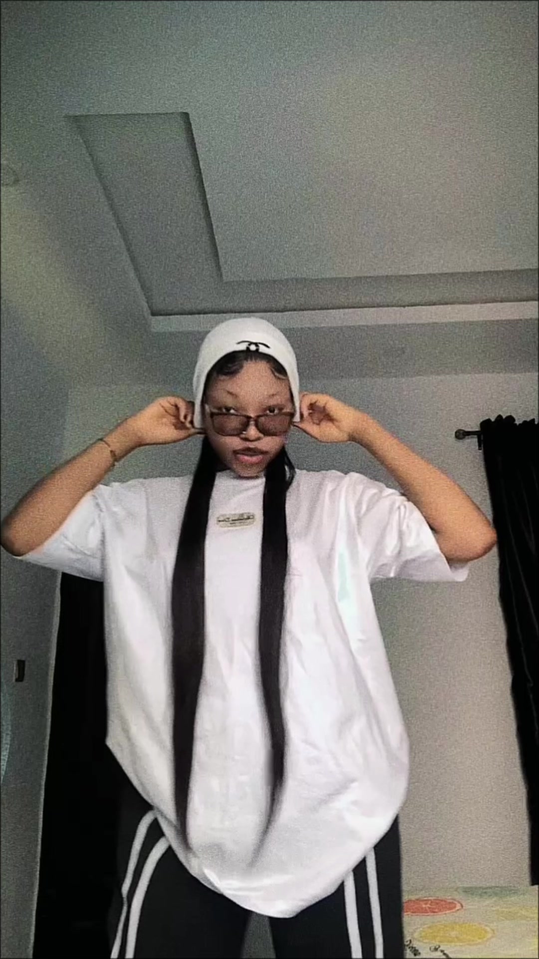 @꧁ᬊᬁ OYIN ᬊ᭄꧂