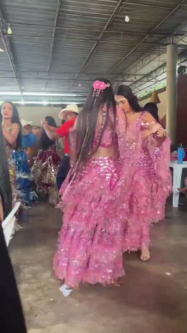 @🕺LINDAS_CIGANAS💃