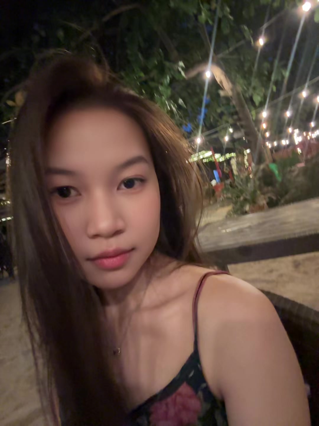 @qinėeey