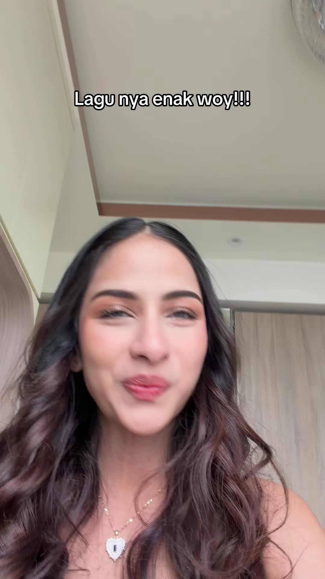 @Shabrinaadfi