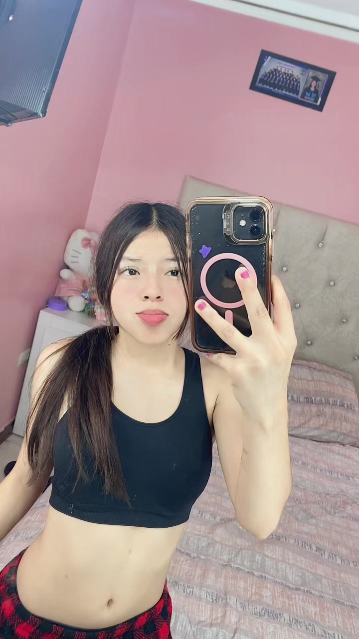@Dafnee E.🌸💕