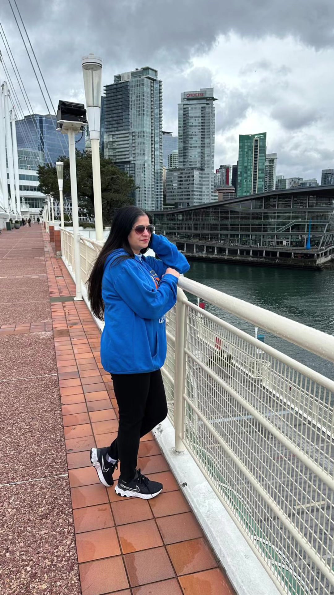@sakshi