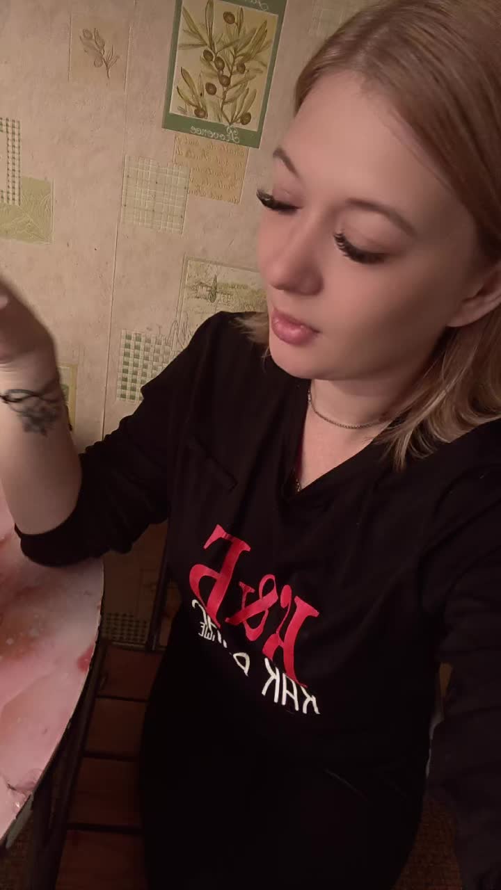 @Kris Nikitina