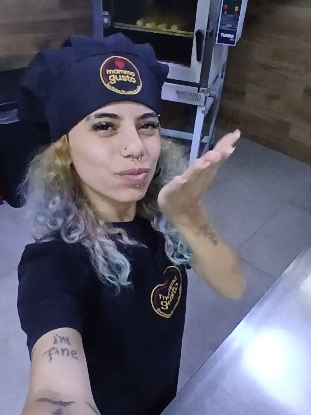 @michaa__
