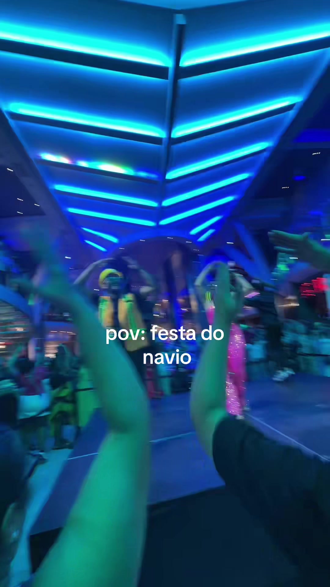 @Lara B🫧