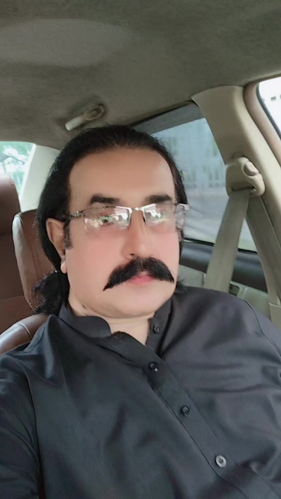 @Makhdoom Kashif shah