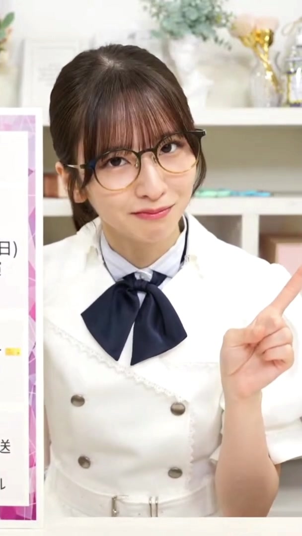 @何坂46 (Nanizaka46)