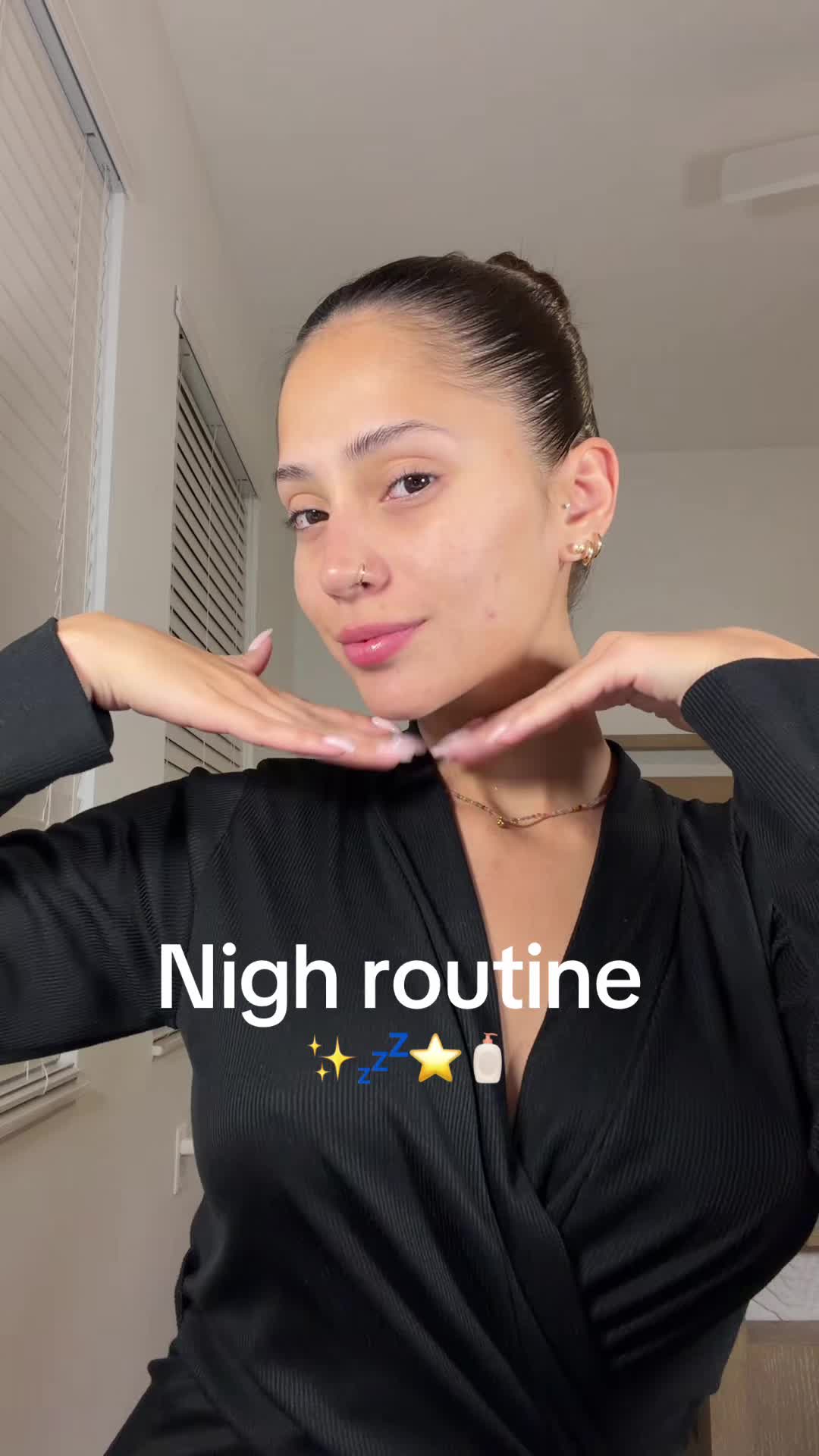 @Paola Nicole