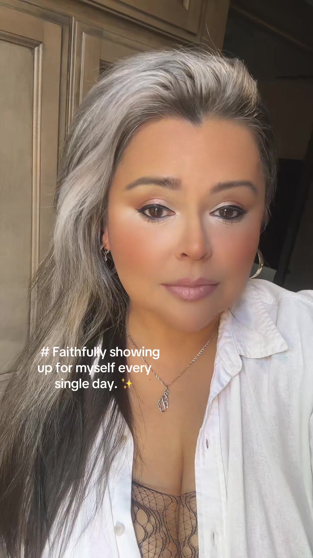 @chellasmiles